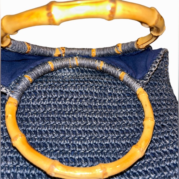 ⭐️UNIQUE WOVEN GRAY-BLUE PURSE W/BAMBOO HANDLES!! Gorgeous condition!! - Picture 8 of 12